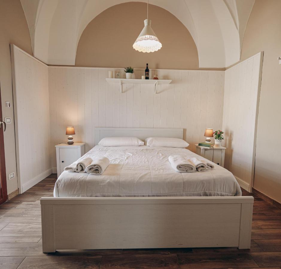 Le Terrazze B&B Pulsano Eksteriør billede